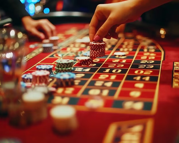 Roulette wheel Roulette wheel on Push Gaming at luna slot